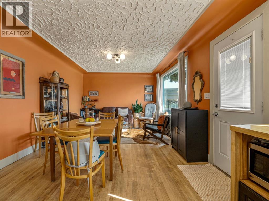 245 4 Street E, Cardston, Alberta  T0K 0K0 - Photo 3 - A2332818