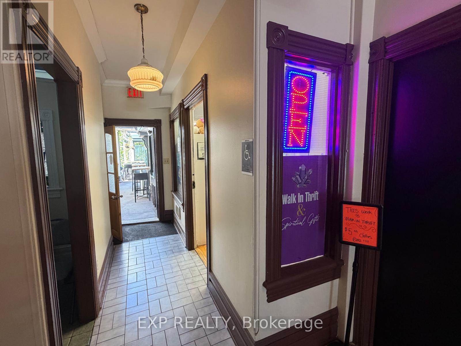 B - 889 Bank Street, Ottawa, Ontario  K1S 3W4 - Photo 6 - X13631668