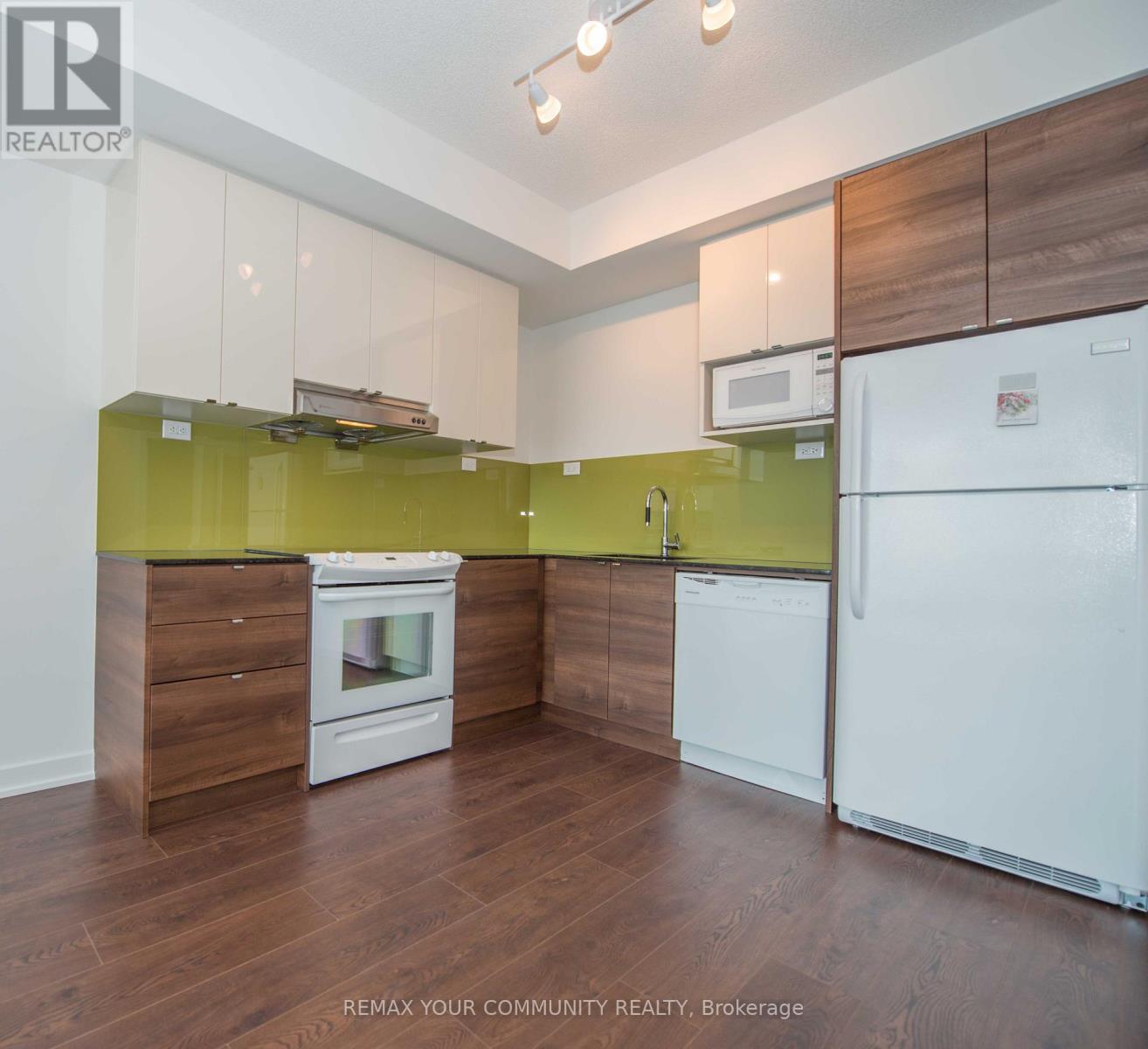 3003 - 121 Mcmahon Drive, Toronto, Ontario M2K 0C1 - Photo 3 - C13631660