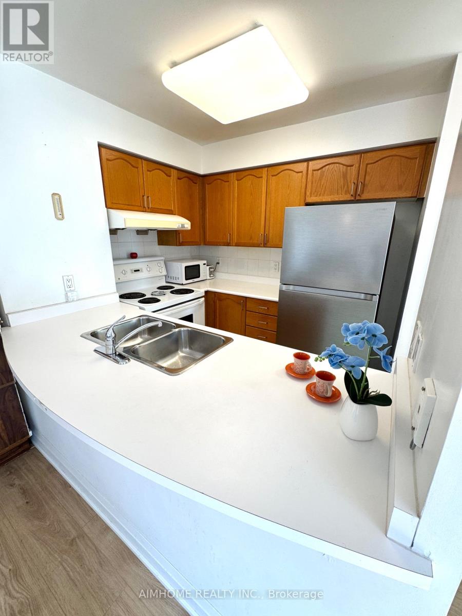 2101 - 8 Hillcrest Avenue, Toronto, Ontario M2N 6Y6 - Photo 16 - C13631676