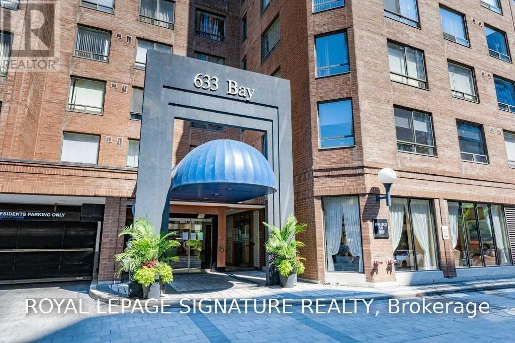 419 - 633 BAY STREET, Toronto, Ontario