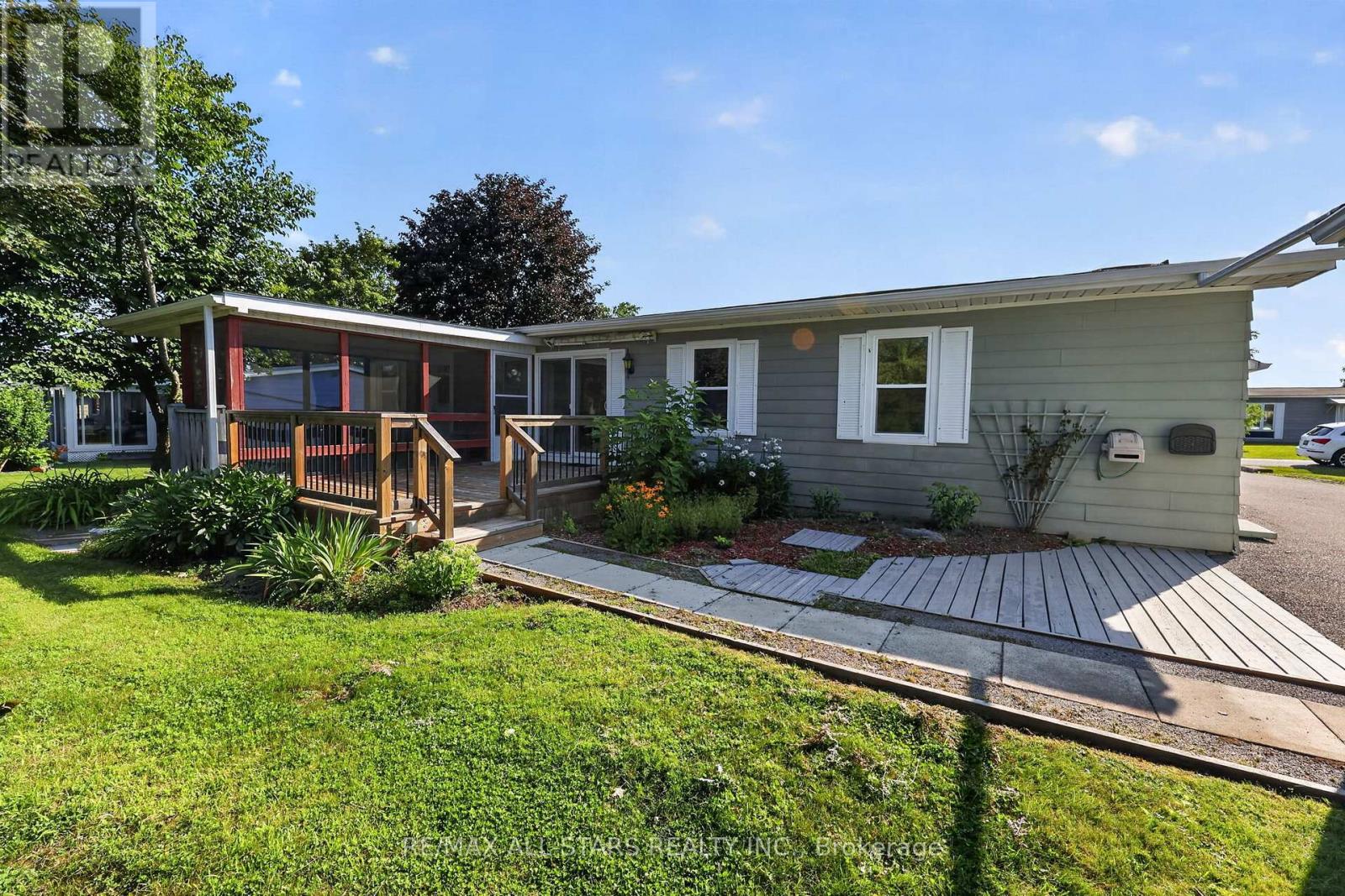 30 Damsel Circle, Georgina, Ontario  L0E 1R0 - Photo 7 - N13631644