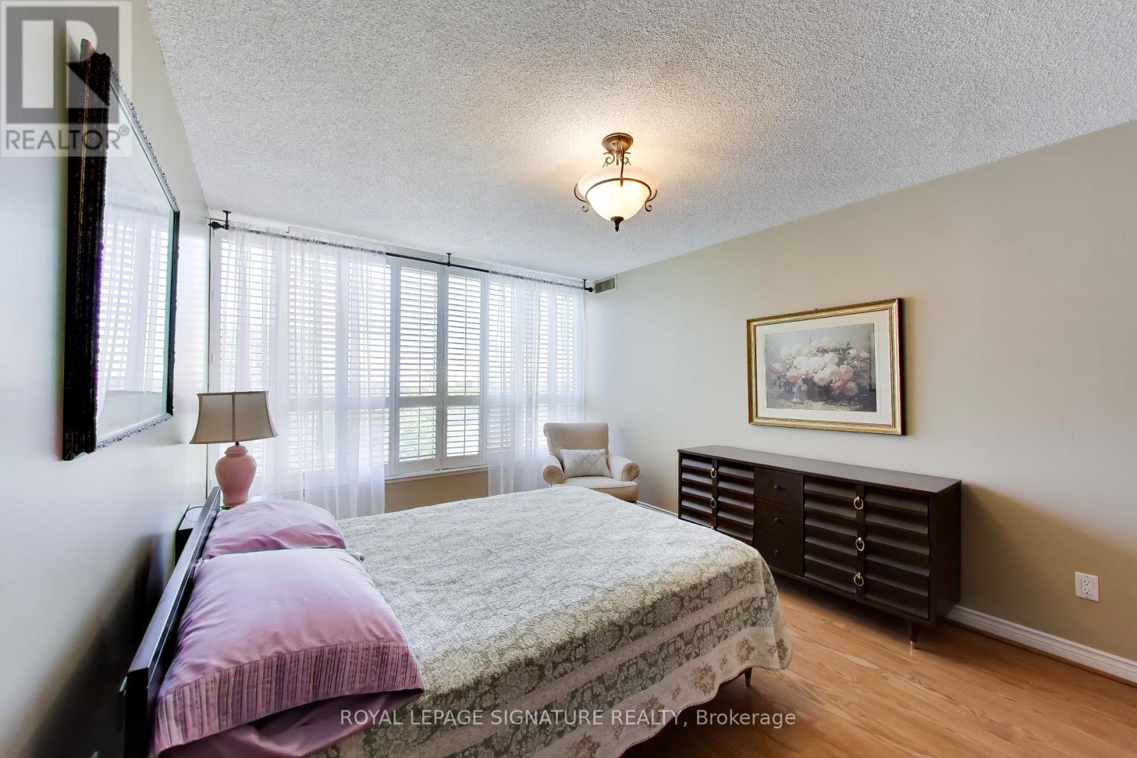 1802 - 1 Clark Avenue W, Vaughan, Ontario  L4J 7Y6 - Photo 15 - N13631704