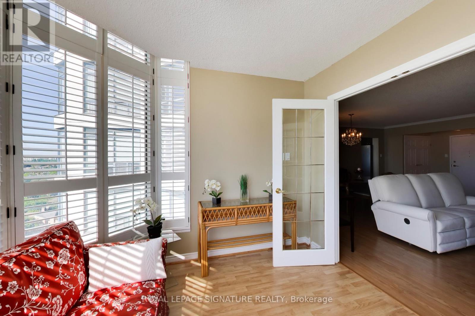 1802 - 1 Clark Avenue W, Vaughan, Ontario  L4J 7Y6 - Photo 8 - N13631704