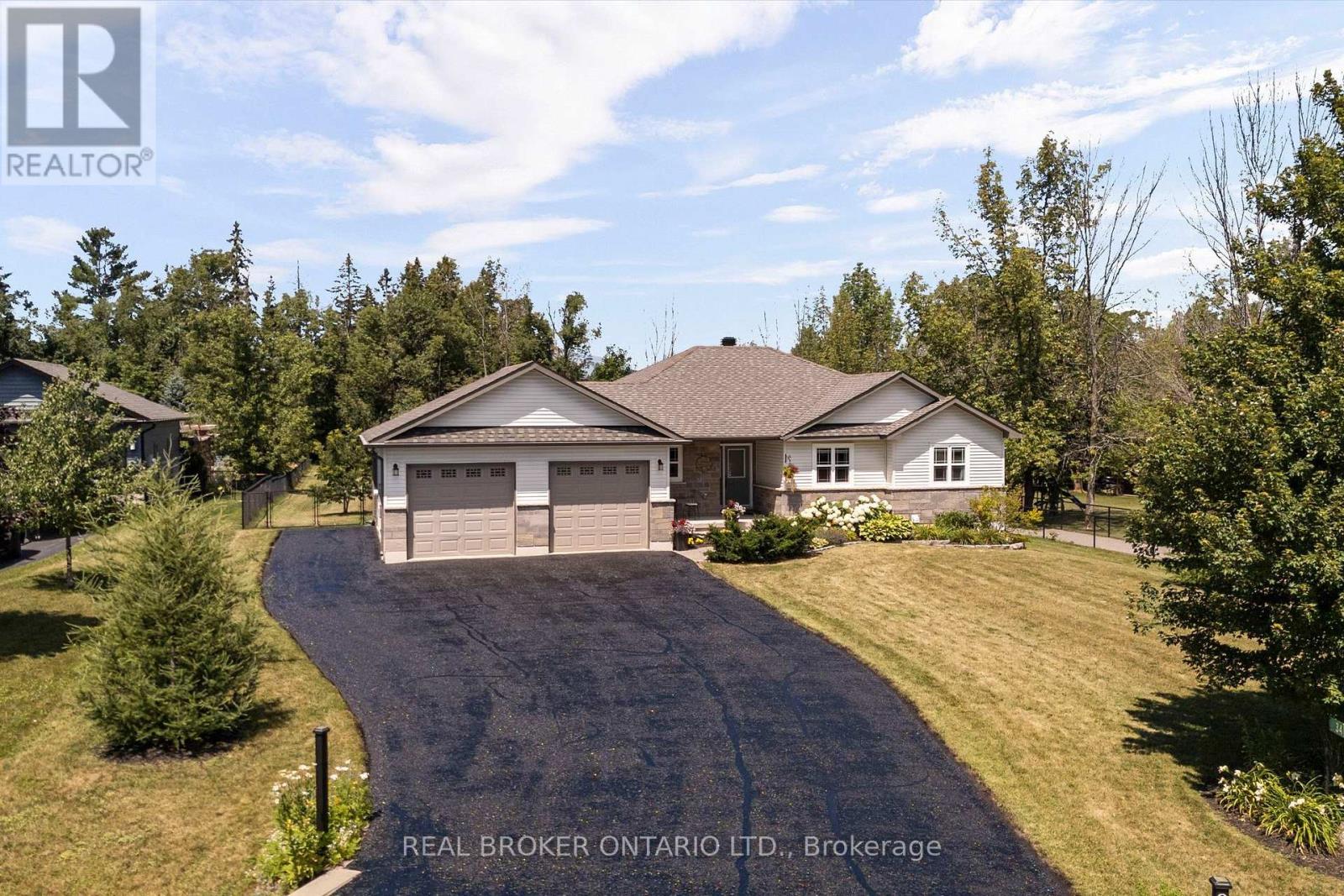 34 MERRINGTON AVENUE, Oro-Medonte, Ontario