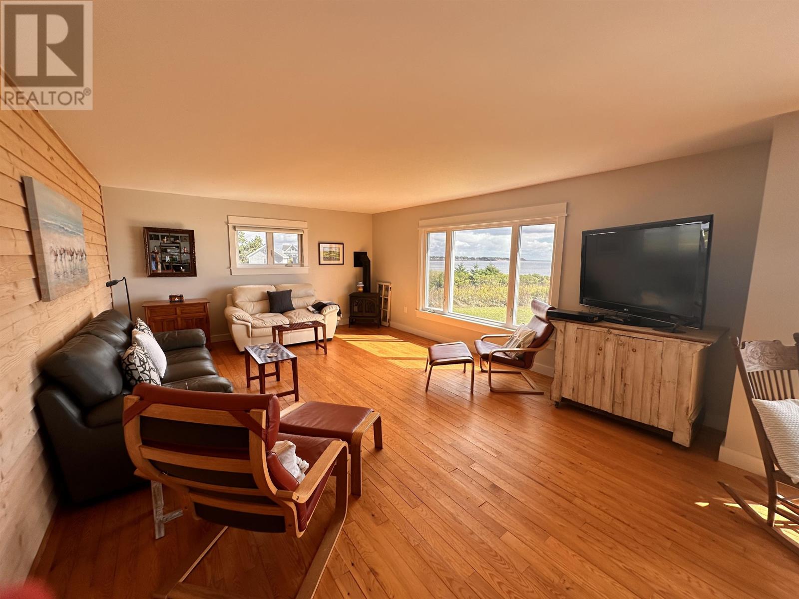 28 Gordons Way, Augustine Cove, Prince Edward Island  C0B 1X0 - Photo 12 - 202619393