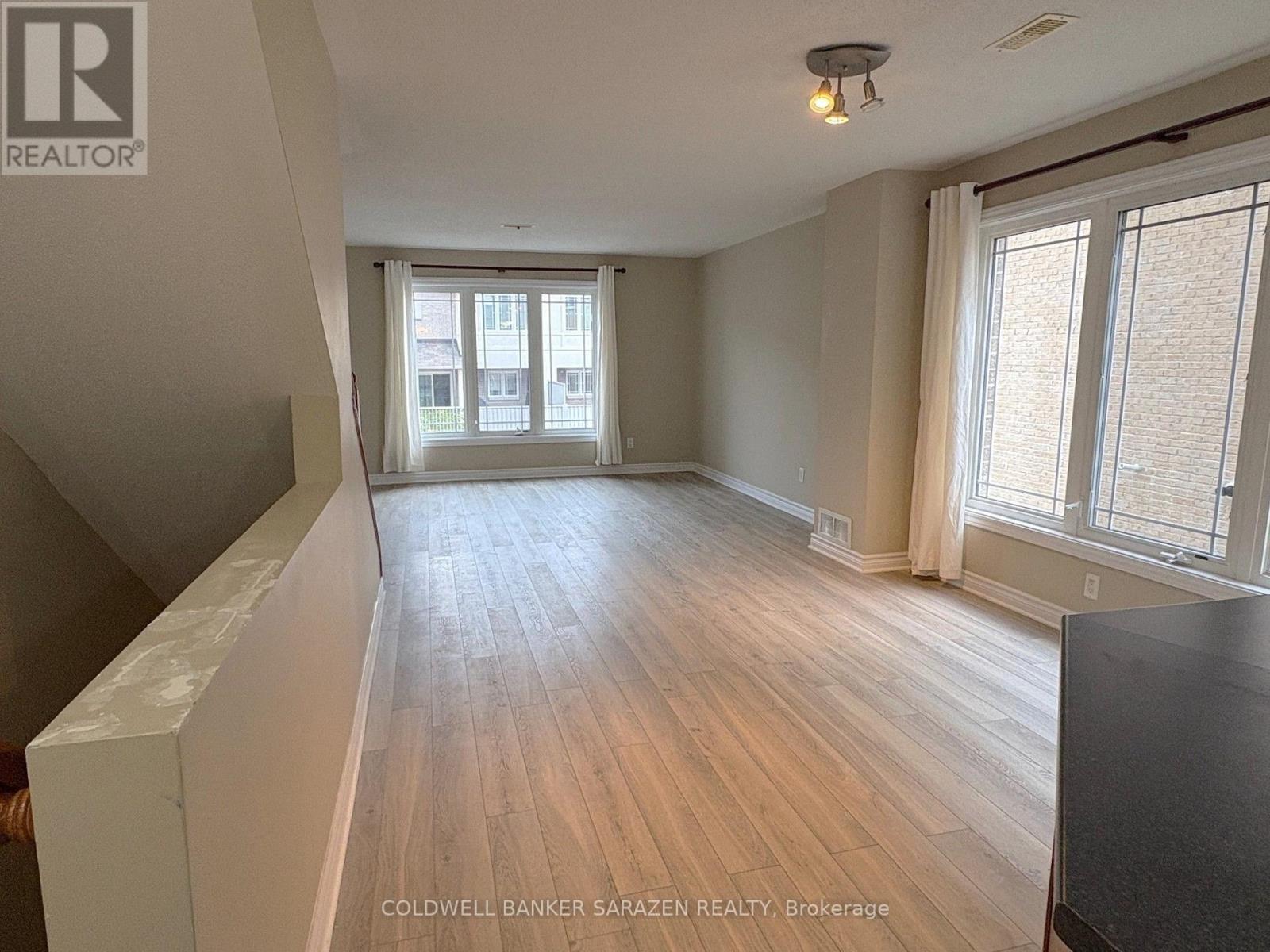160 Paseo Private, Ottawa, Ontario  K2G 4N7 - Photo 7 - X12516998