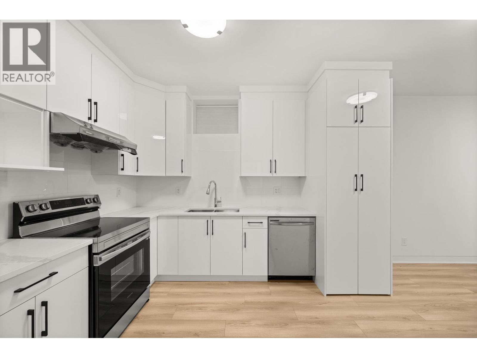 4346 Pender Street, Burnaby, British Columbia  V5C 2M6 - Photo 29 - R3148069