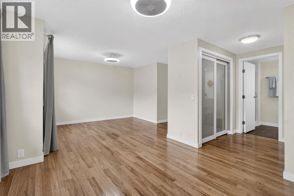 360 Point Mckay Gardens NW, Calgary, Alberta  T3B 4V8 - Photo 30 - A2329449