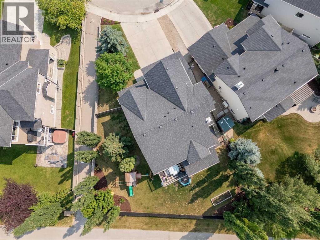 31 Crestridge Way Sw, Calgary, Alberta  T3B 5Z3 - Photo 41 - A2334173