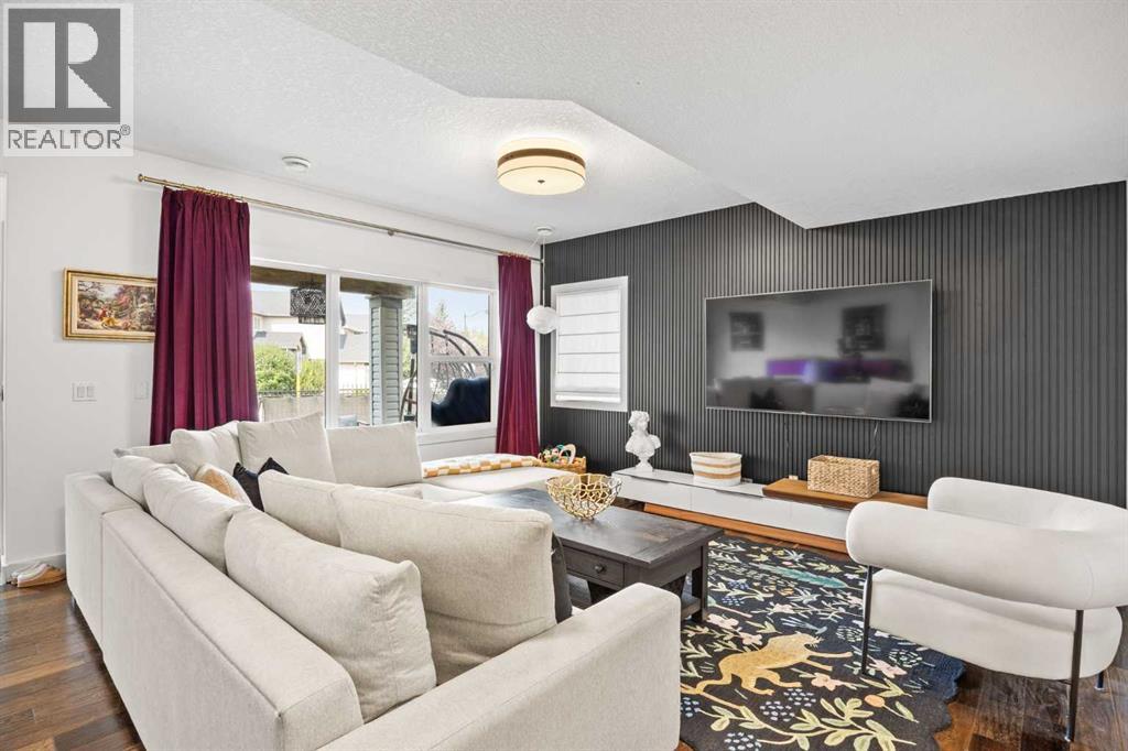 31 Crestridge Way Sw, Calgary, Alberta  T3B 5Z3 - Photo 30 - A2334173