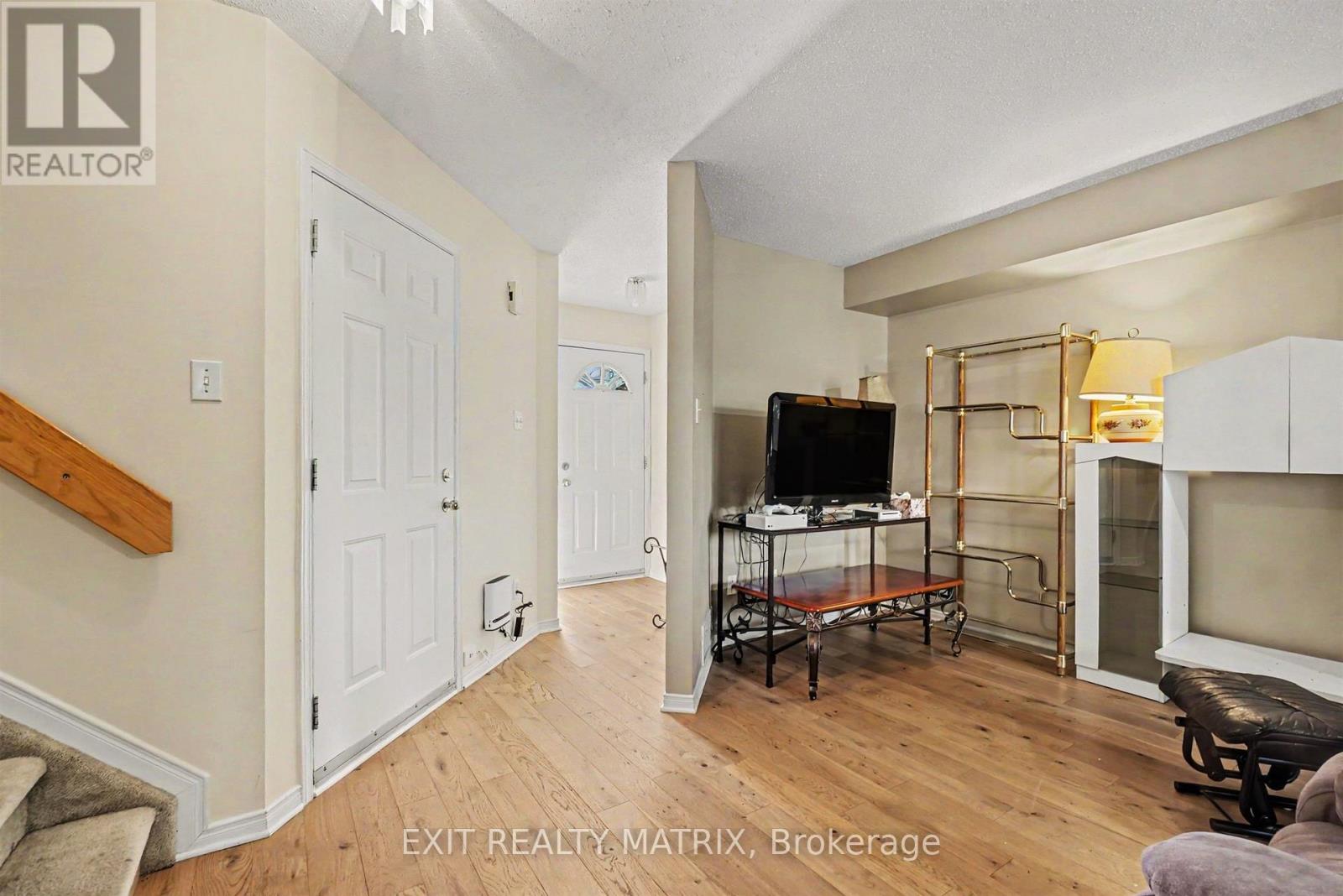 2209 Saturn Crescent, Ottawa, Ontario  K4A 3T6 - Photo 6 - X13236288