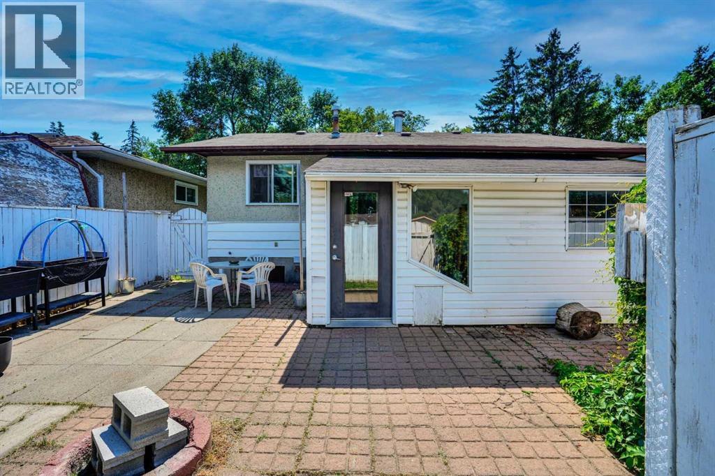 3257 32a Avenue SE, Calgary, Alberta  T2B 0J6 - Photo 16 - A2331061