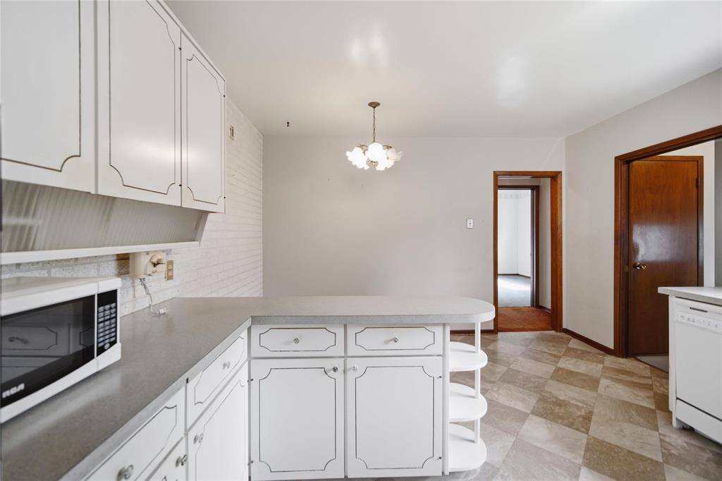 987 Sinclair Street, Winnipeg, Manitoba R2V 2Y3 - Photo 15 - 202619264