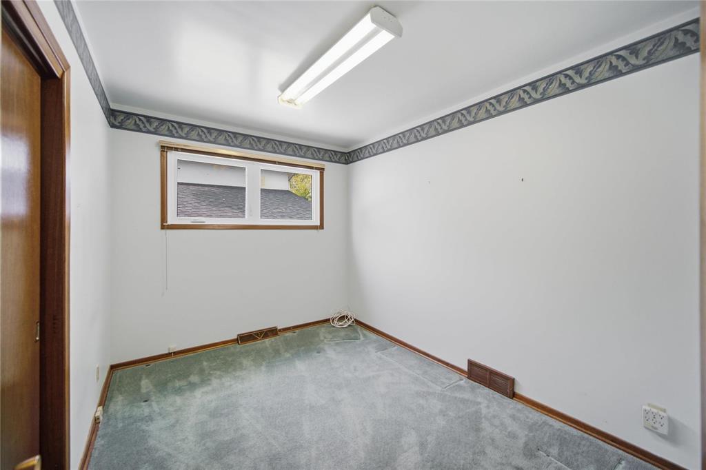 987 Sinclair Street, Winnipeg, Manitoba R2V 2Y3 - Photo 20 - 202619264
