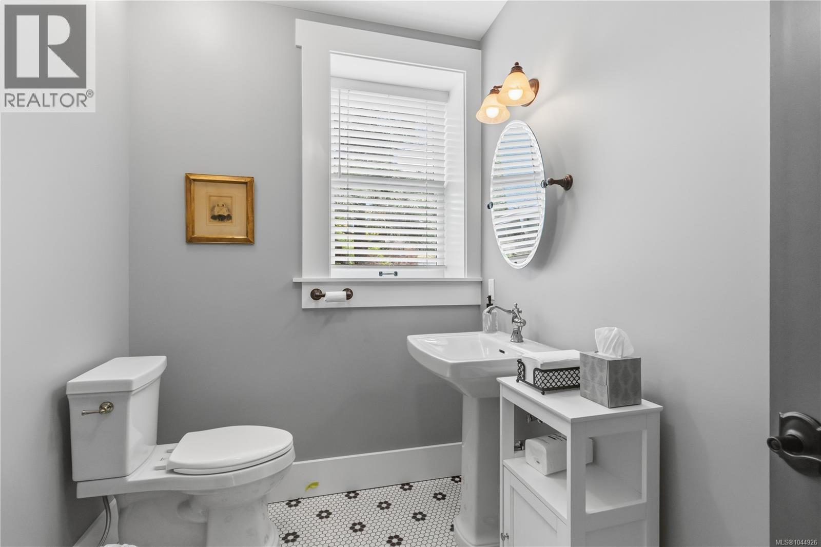 501 2920 Cook St, Victoria, British Columbia V8T 3S7 - Photo 59 - 1044926