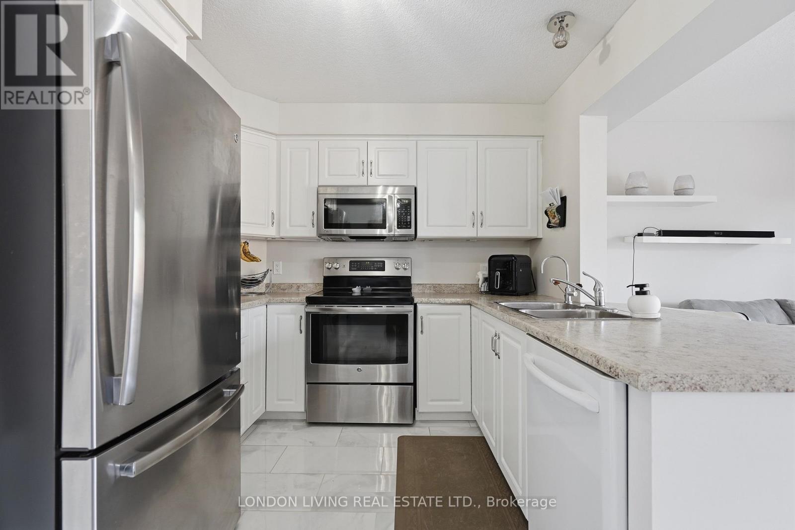 31 - 2031 Pennyroyal Street, London North, Ontario  N5X 0L7 - Photo 17 - X13436038