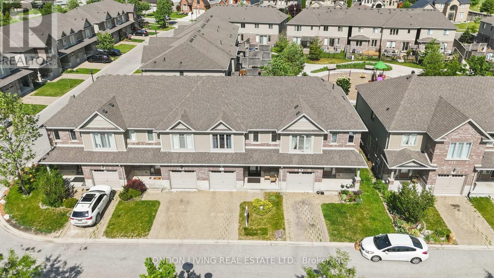 31 - 2031 Pennyroyal Street, London North, Ontario  N5X 0L7 - Photo 2 - X13436038
