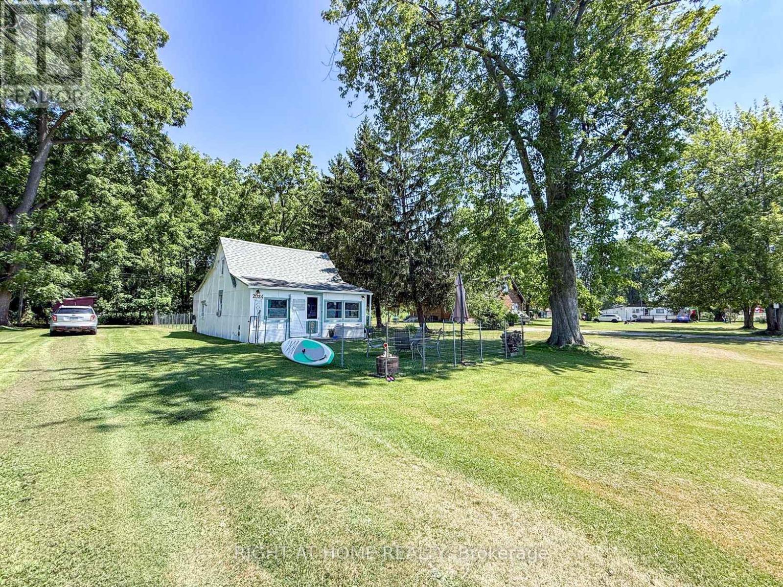 2024 River Road, Chatham-Kent, Ontario  N8A 4K9 - Photo 23 - X13631758