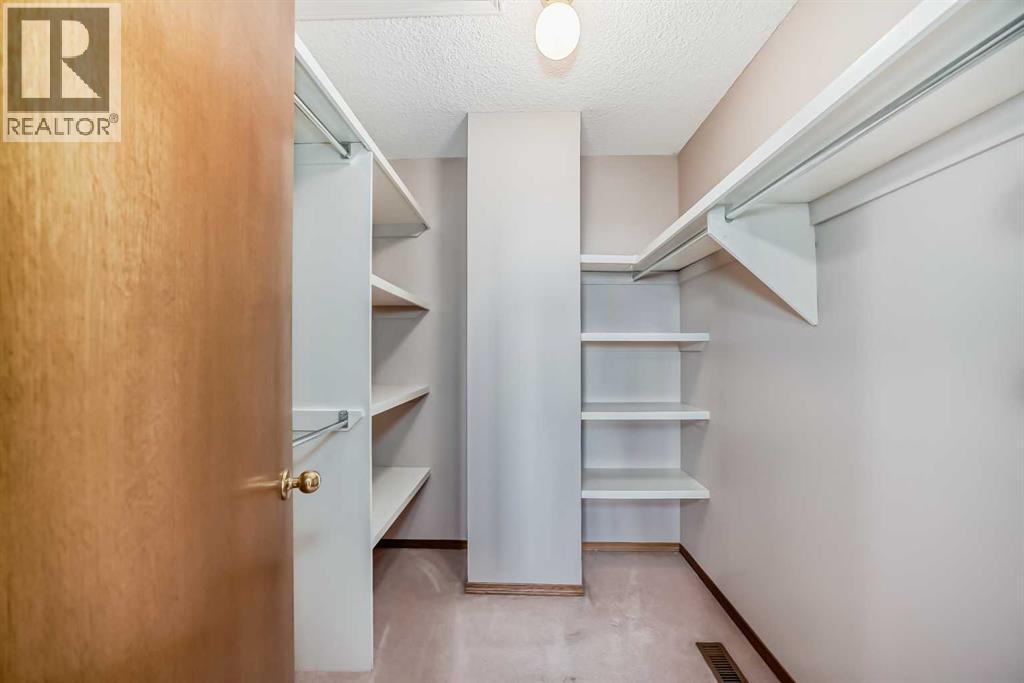 183 Christie Park Hill SW, Calgary, Alberta  T3H 2V5 - Photo 13 - A2327273