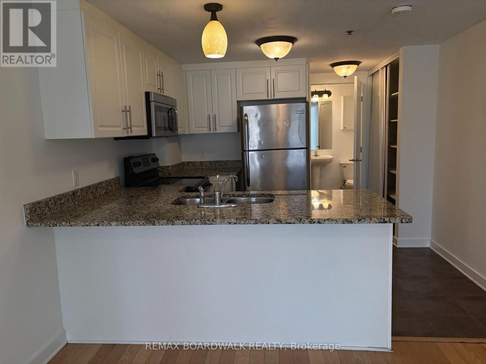 132 Daly Avenue, Ottawa, Ontario  K1N 0B2 - Photo 4 - X13631738