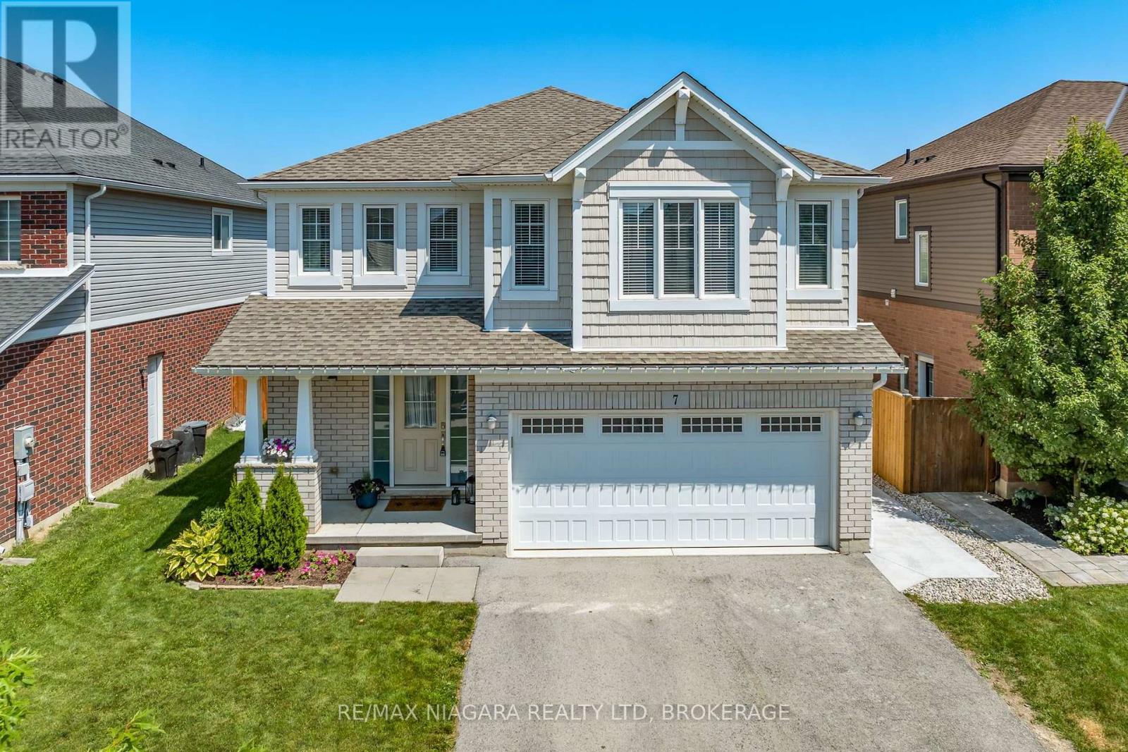 7 RILEY AVENUE, Pelham, Ontario