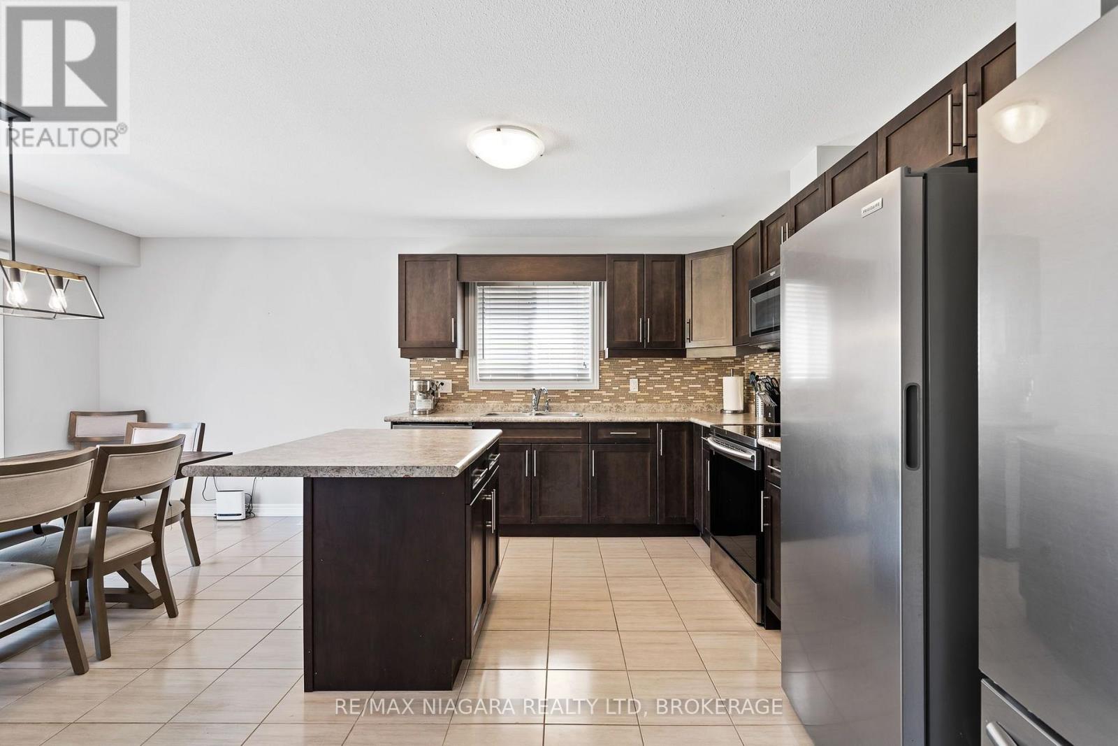 7 Riley Avenue, Pelham, Ontario  L0S 1E6 - Photo 10 - X13631752