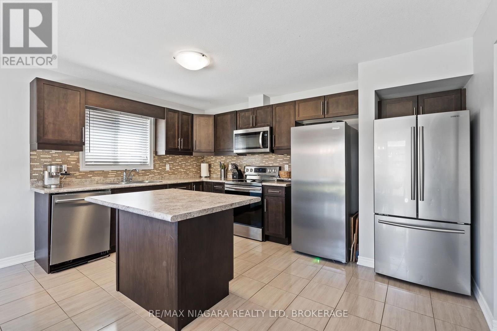 7 Riley Avenue, Pelham, Ontario  L0S 1E6 - Photo 9 - X13631752