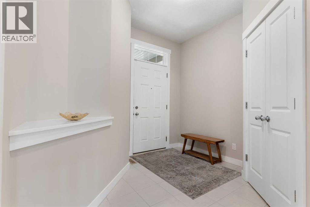 161 Cougar Ridge Close SW, Calgary, Alberta  T3H 0V4 - Photo 5 - A2333902