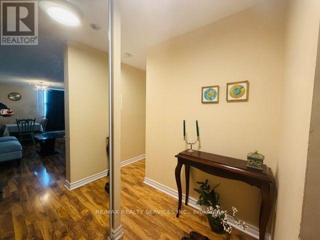 1402 - 25 Kensington Road, Brampton, Ontario L6T 3W8 - Photo 6 - W13626776