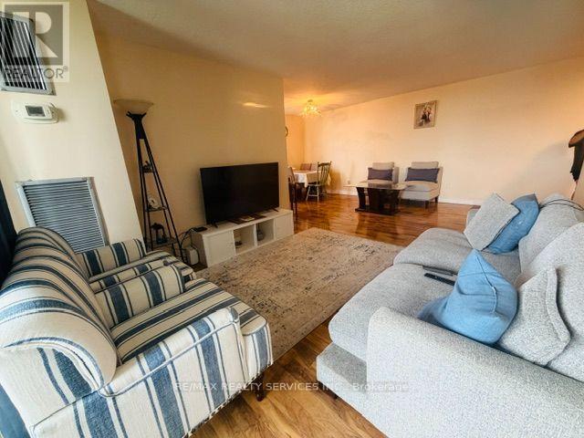 1402 - 25 Kensington Road, Brampton, Ontario L6T 3W8 - Photo 8 - W13626776