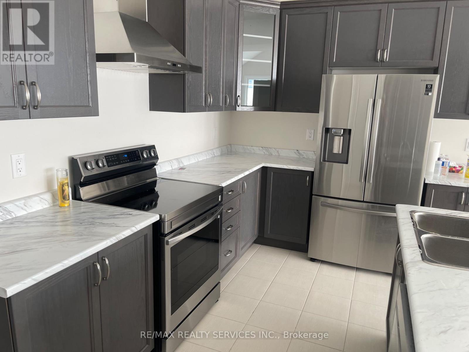 3076 Orion Boulevard, Orillia, Ontario  L3V 8L4 - Photo 9 - S13533692