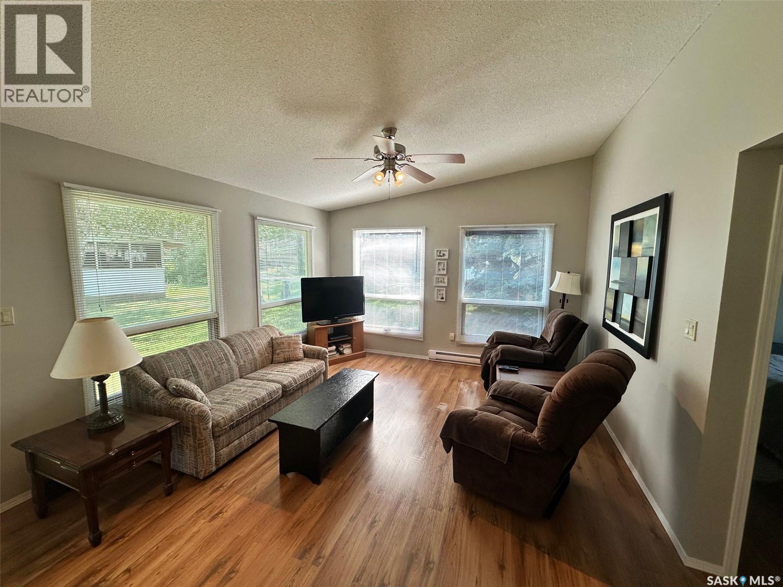 24 Ruby Crescent, Hudson Bay Rm No. 394, Saskatchewan S0E 0Y0 - Photo 3 - SK044350
