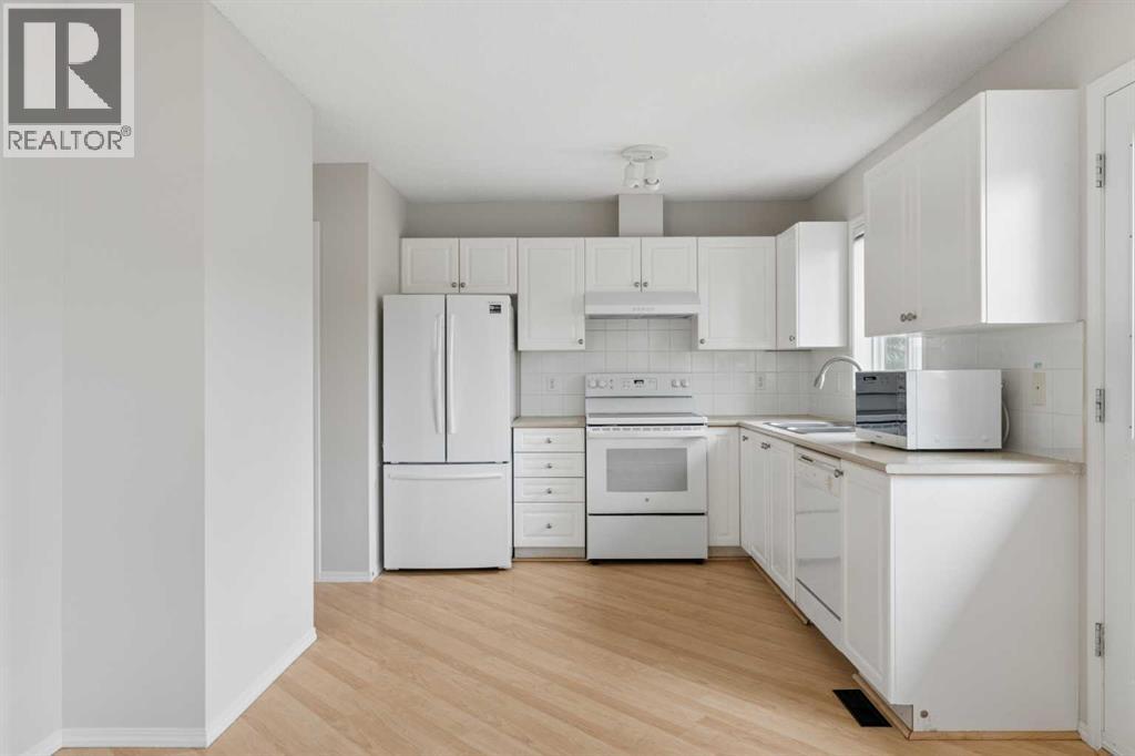 66 Citadel Point Nw, Calgary, Alberta  T3G 5L2 - Photo 11 - A2312725