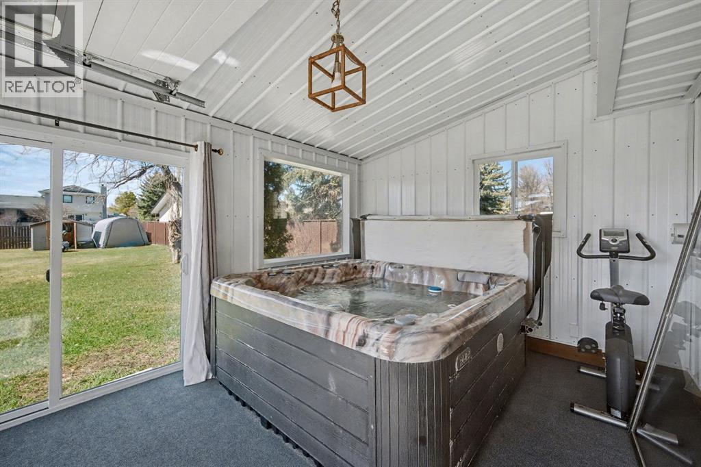 677 Wallace Drive, Carstairs, Alberta  T0M 0N0 - Photo 16 - A2326327