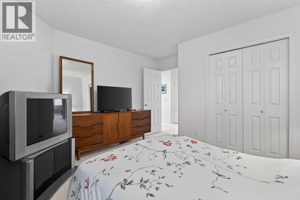 307 Hampstead Way NW, Calgary, Alberta  T3A 6E6 - Photo 35 - A2332669