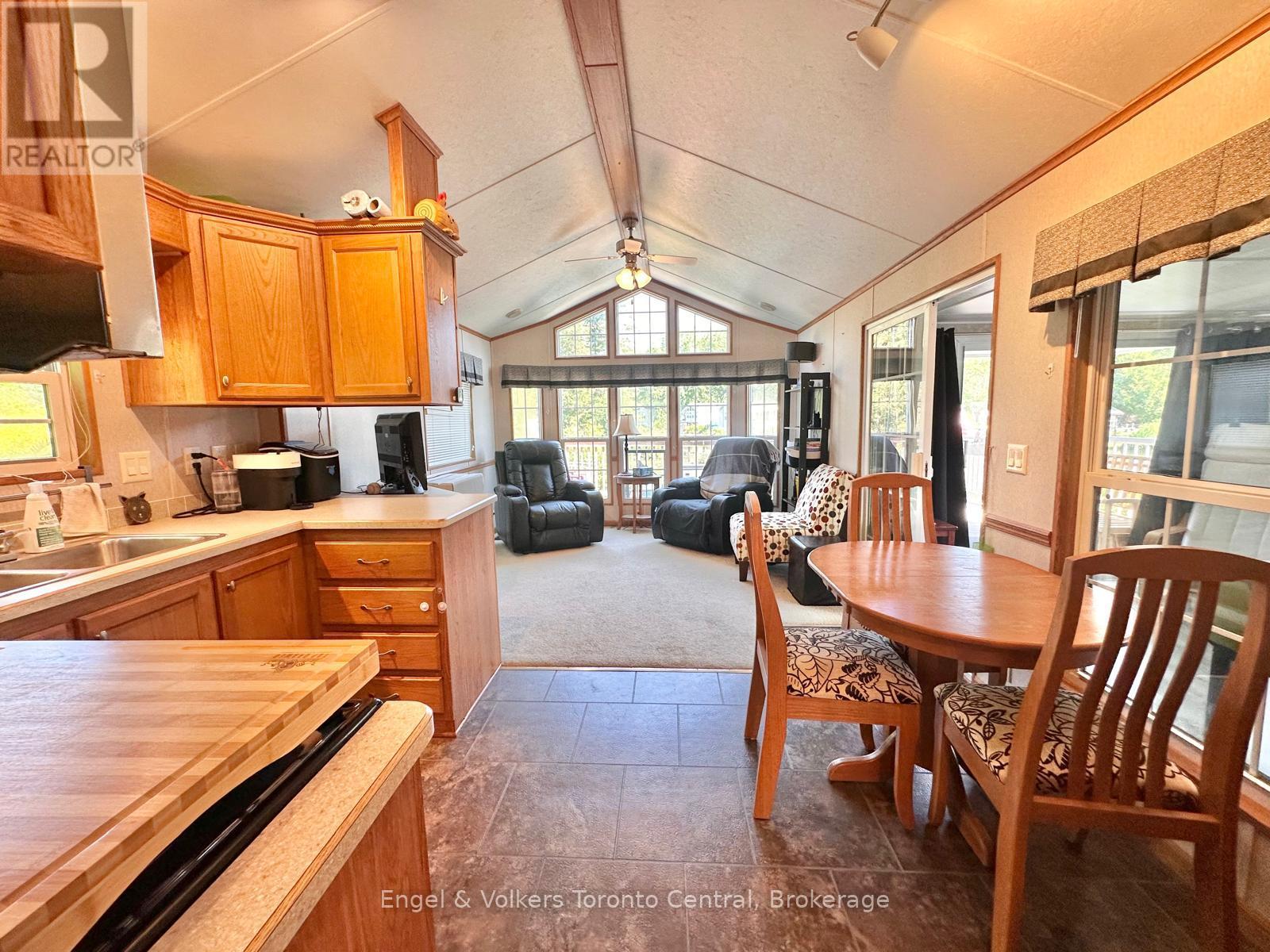 T113 - 7489 Sideroad 5 E, Wellington North, Ontario  N0G 2L0 - Photo 15 - X13584862