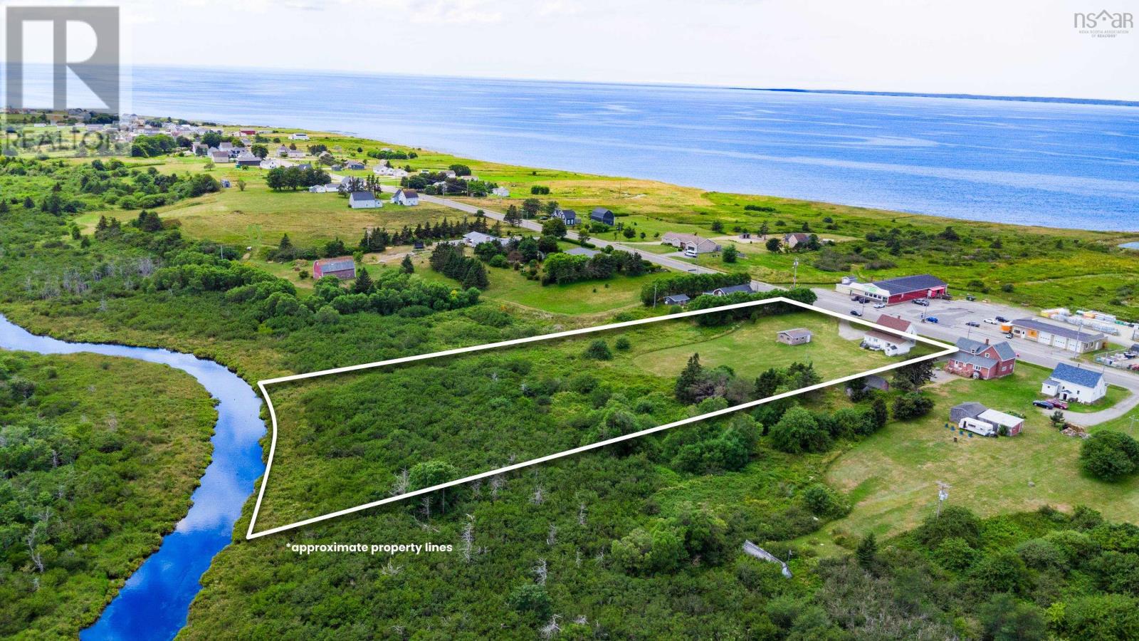 650 Highway 1, Comeauville, Nova Scotia  B0W 1Z0 - Photo 2 - 202619400