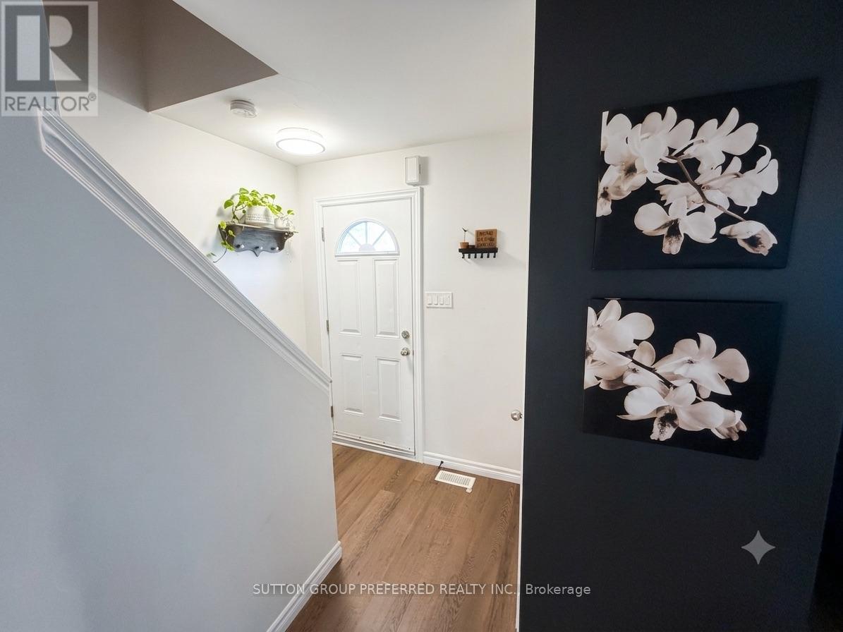 27 - 825 Dundalk Drive, London South, Ontario  N6C 3V6 - Photo 3 - X13631802