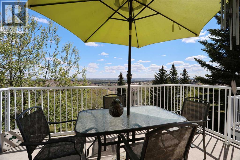 92 Hamptons Link NW, Calgary, Alberta  T3A 5V9 - Photo 3 - A2312717