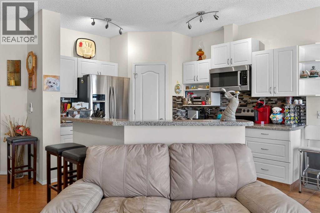 92 Hamptons Link NW, Calgary, Alberta  T3A 5V9 - Photo 8 - A2312717
