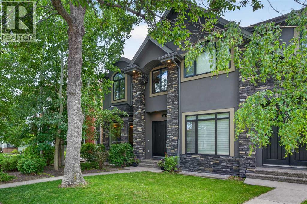 2219 2 Avenue NW, Calgary, Alberta