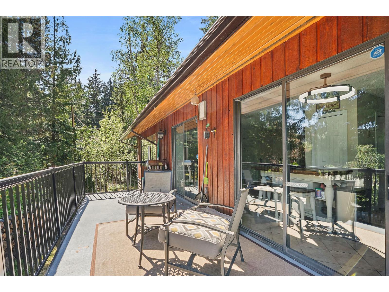 2499 Ridgeview Place, Blind Bay, British Columbia  V0E 1H2 - Photo 14 - 10385804