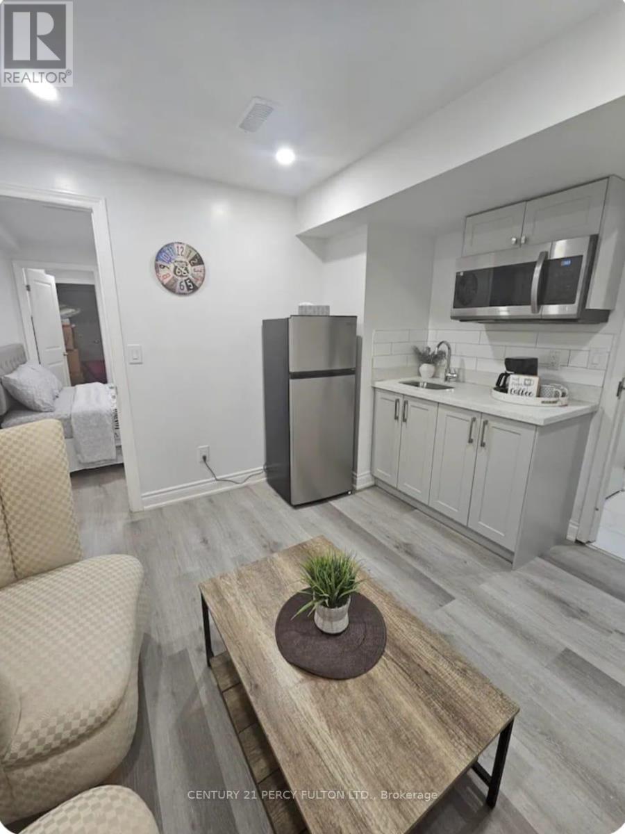 1 - 54 BAYCLIFFE DRIVE, Whitby, Ontario