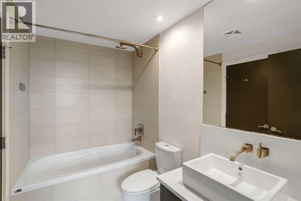 106, 10 Shawnee Hill SW, Calgary, Alberta  T2Y 0K5 - Photo 17 - A2325331
