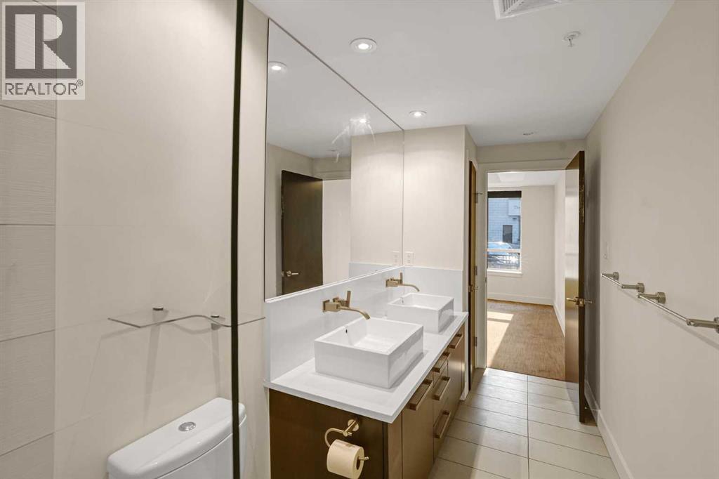 106, 10 Shawnee Hill SW, Calgary, Alberta  T2Y 0K5 - Photo 23 - A2325331