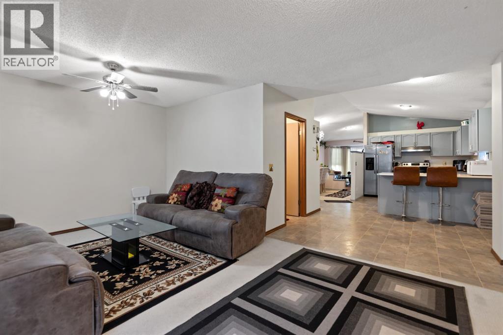 3722 Catalina Boulevard, Calgary, Alberta  T1Y 6W6 - Photo 23 - A2332839