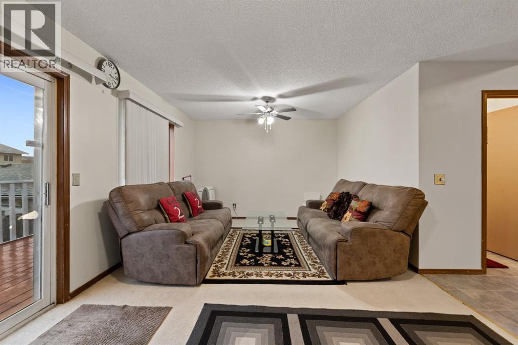 3722 Catalina Boulevard, Calgary, Alberta  T1Y 6W6 - Photo 21 - A2332839