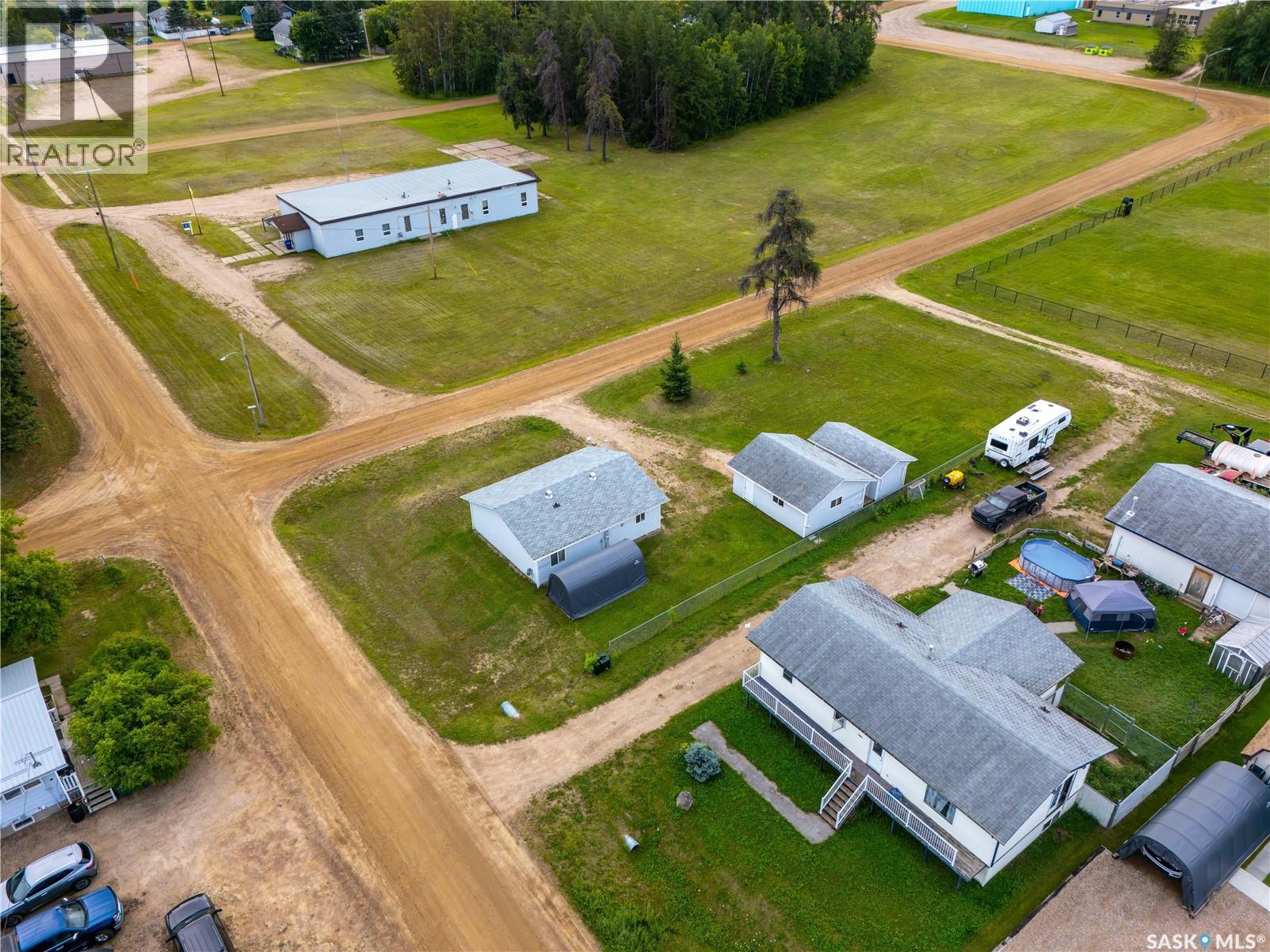 157 4th Street W, Pierceland, Saskatchewan S0M 2K0 - Photo 25 - SK044351