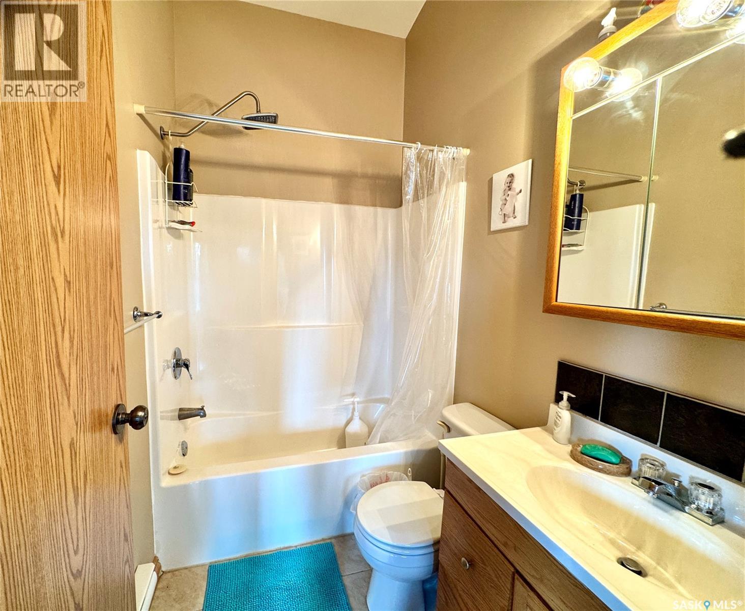 26 Mathews Crescent, Turtle View, Saskatchewan S0M 0Y0 - Photo 13 - SK044339